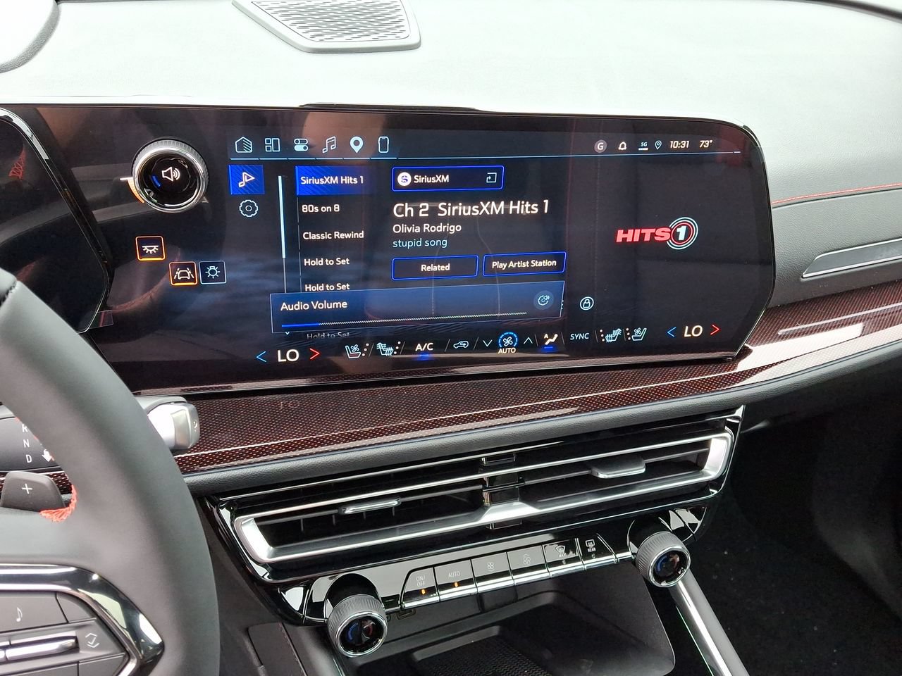 New 2027 Chevrolet Traverse RS AWD/4WD image 8