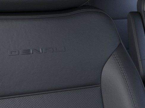 New 2026 GMC Yukon Denali AWD/4WD image 21