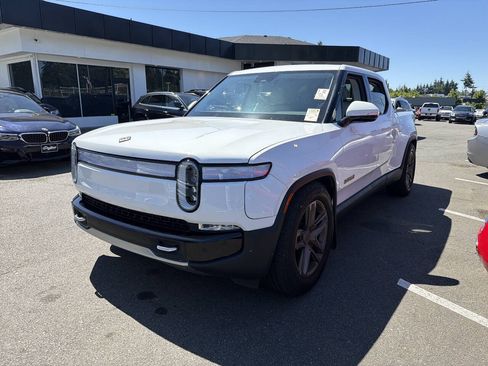 Used 2022 Rivian R1T Adventure AWD/4WD image 1