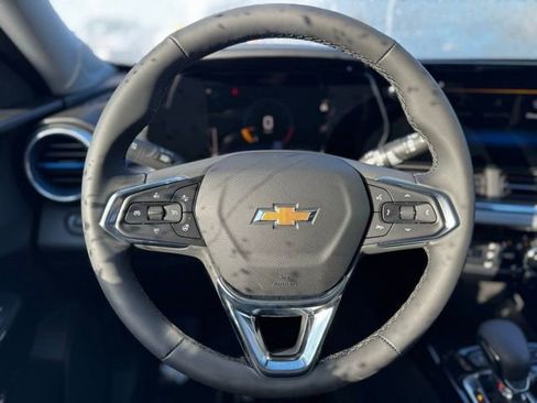 New 2026 Chevrolet Trax LT w/ Driver Confidence Package FWD image 21