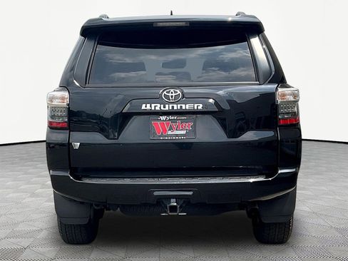 Used 2023 Toyota 4Runner SR5 Premium w/ Moonroof Package AWD/4WD image 5
