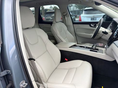 Used 2024 Volvo XC60 B5 Plus w/ Protection Package Premier AWD/4WD image 56