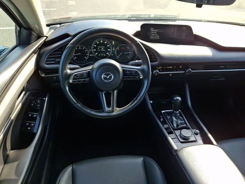 Used 2024 MAZDA MAZDA3 s FWD image 10