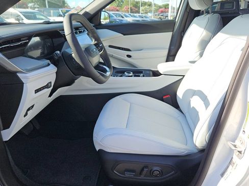 New 2026 Jeep Cherokee Limited AWD/4WD image 10