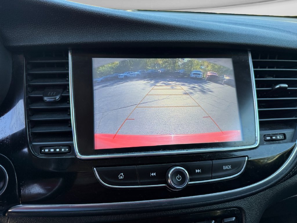 Used 2020 Buick Encore Preferred w/ Safety Package FWD image 27