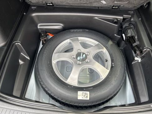 Used 2023 Jeep Grand Cherokee Altitude image 29