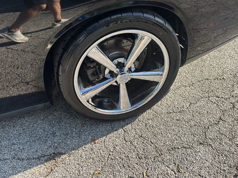 Used 2015 Dodge Challenger R/T Plus image 33