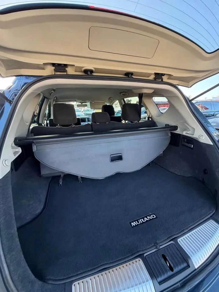 Used 2014 Nissan Murano S FWD image 9