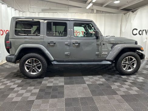 Used 2019 Jeep Wrangler Unlimited Sahara image 10