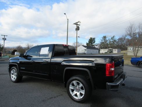 Used 2017 GMC Sierra 1500 SLE w/ SLE Value Package image 6