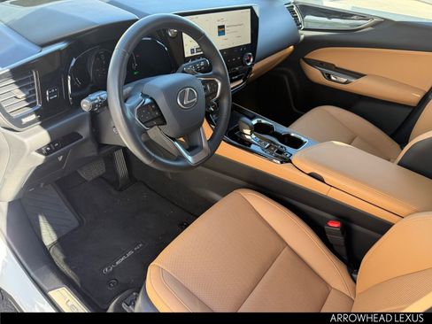 Used 2025 Lexus NX 350h AWD w/ Premium Package image 12