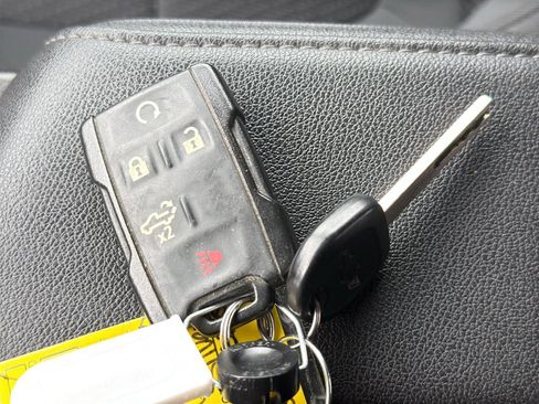 Used 2021 Chevrolet Silverado 1500 Custom w/ LPO, Dark Essentials Package image 37