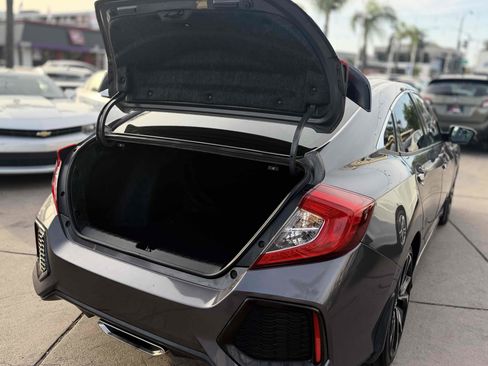Used 2018 Honda Civic Si image 9