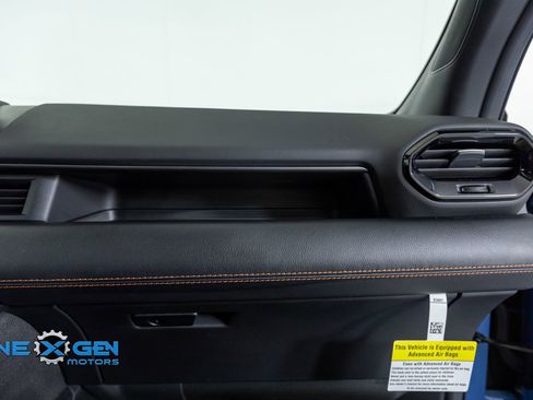 Used 2025 Honda Pilot TrailSport image 41