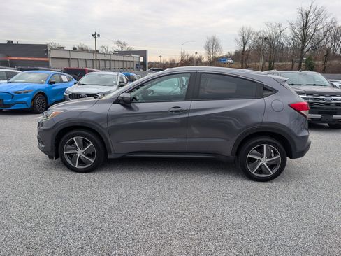 Used 2021 Honda HR-V EX image 3