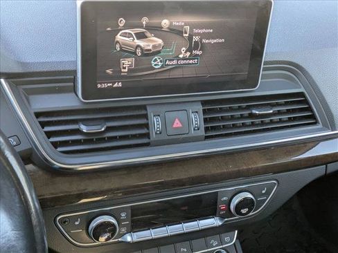 Used 2018 Audi Q5 2.0T Premium Plus w/ Premium Plus Package image 11