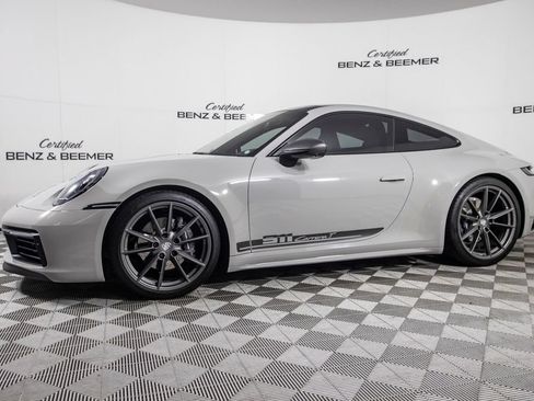 Used 2024 Porsche 911 Carrera T RWD image 9