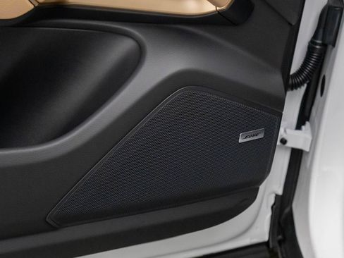 Certified 2026 Porsche Cayenne AWD/4WD image 15