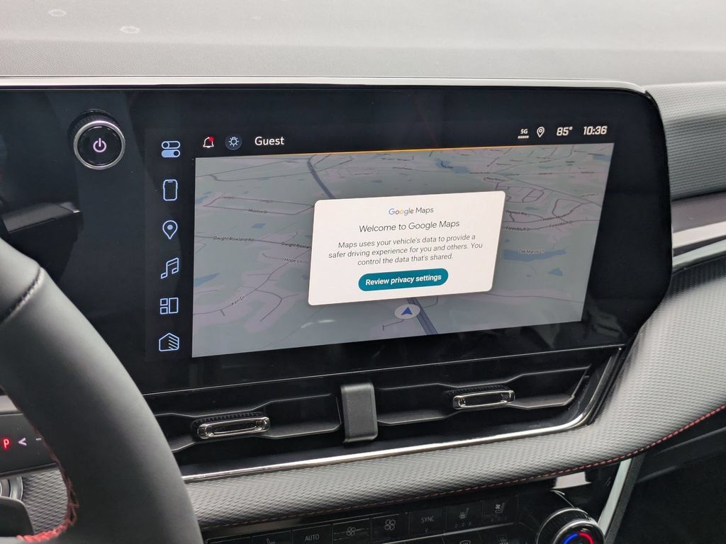 New 2027 Chevrolet Equinox RS w/ Safety and Technology Package FWD image 18