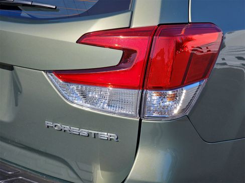 Used 2020 Subaru Forester w/ Alloy Wheel Package image 36