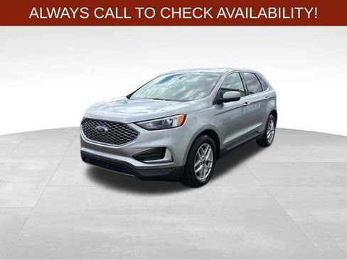 Used 2023 Ford Edge SEL AWD/4WD image 3