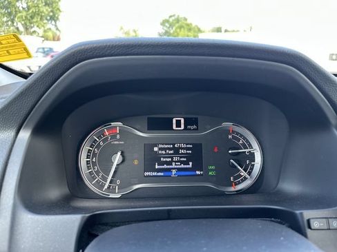 Used 2018 Honda Pilot Touring image 12