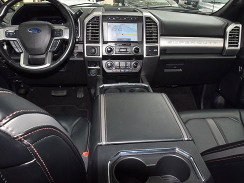 Used 2020 Ford F450 Platinum w/ FX4 Off-Road Package image 16