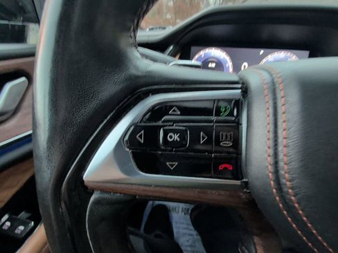 Certified 2022 Jeep Grand Cherokee Summit w/ Adv Protech Group IV image 19