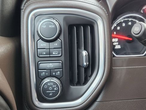 Used 2021 Chevrolet Silverado 1500 LT w/ Safety Package II image 25