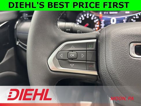 New 2026 Jeep Compass Limited image 25