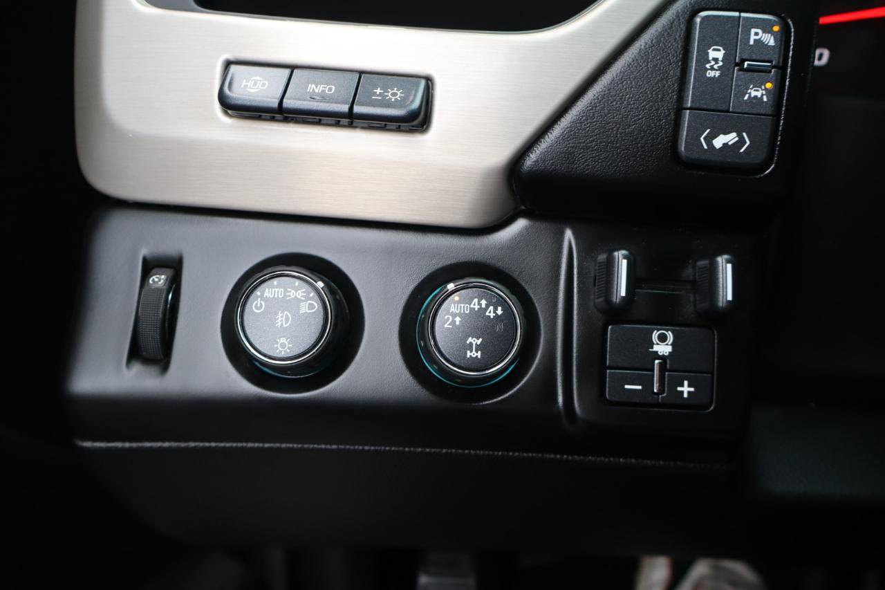 Used 2018 GMC Yukon Denali AWD/4WD image 24