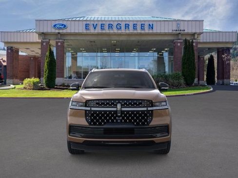 New 2026 Lincoln Navigator L Black Label AWD/4WD image 6