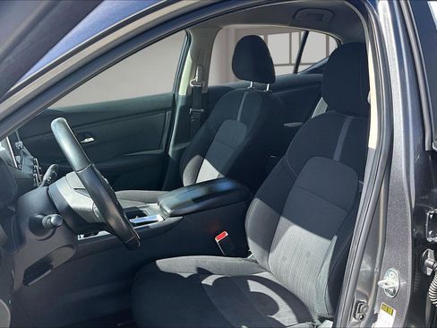 Used 2023 Nissan Sentra SV image 25