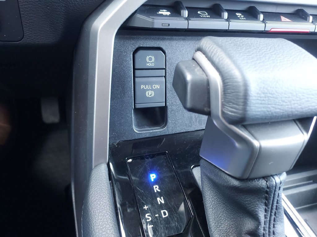 Used 2022 Toyota Tundra Limited AWD/4WD image 25
