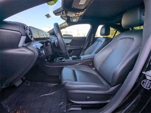 Used 2023 Mercedes-Benz CLA 250 image 13