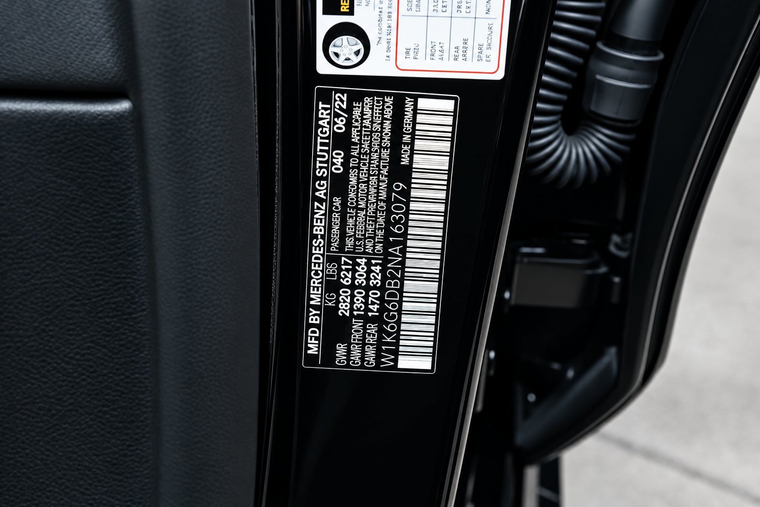 Used 2022 Mercedes-Benz S 500 4MATIC w/ AMG Line Package image 42