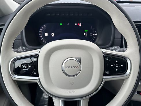 New 2026 Volvo XC90 T8 Ultra w/ Protection Package Premier AWD/4WD image 26