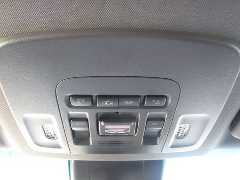 Used 2019 Toyota Avalon XSE FWD image 26