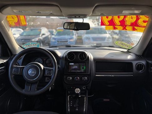 Used 2014 Jeep Patriot Sport w/ Power Value Group image 12