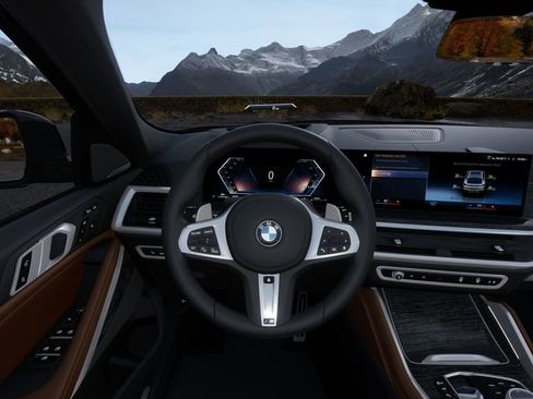 New 2026 BMW X6 xDrive40i w/ Executive Package image 13