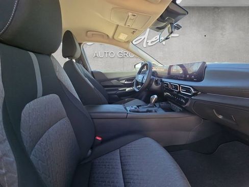 New 2026 Nissan Sentra SV image 24