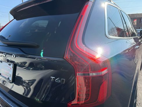 Used 2019 Volvo XC90 T6 Momentum w/ Protection Package Premier image 30