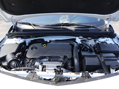 Used 2023 Chevrolet Malibu LT image 18