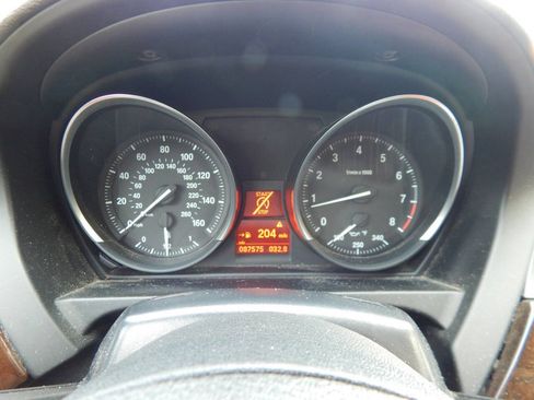 Used 2013 BMW Z4 sDrive28i RWD image 19