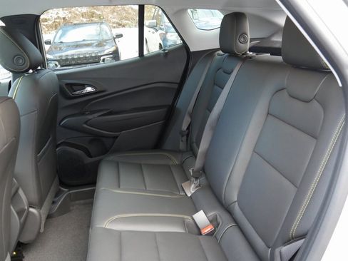 New 2026 Chevrolet Trax ACTIV w/ Sunroof Package image 28