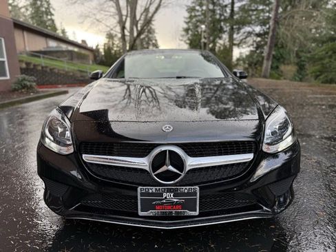 Used 2019 Mercedes-Benz SLC 300 image 2