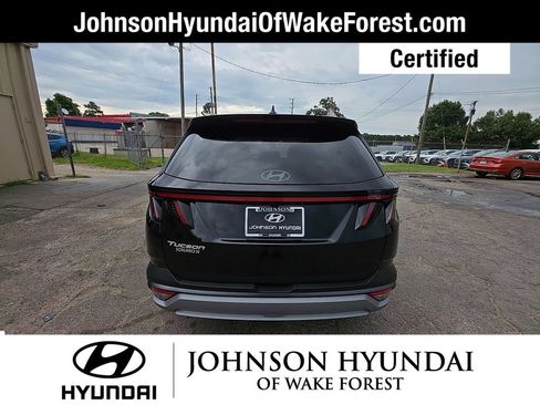 Used 2025 Hyundai Tucson SEL FWD image 14