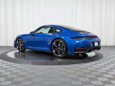 Used 2026 Porsche 911 Carrera T RWD image 3