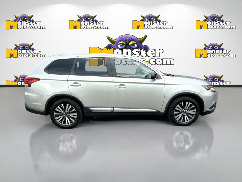 Used 2020 Mitsubishi Outlander ES FWD image 4