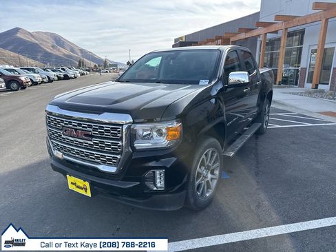 Used 2021 GMC Canyon Denali image 5